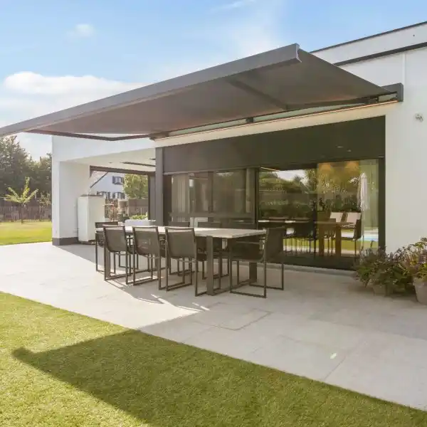 zonwering Neerlangel